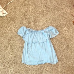 Off the should blue top